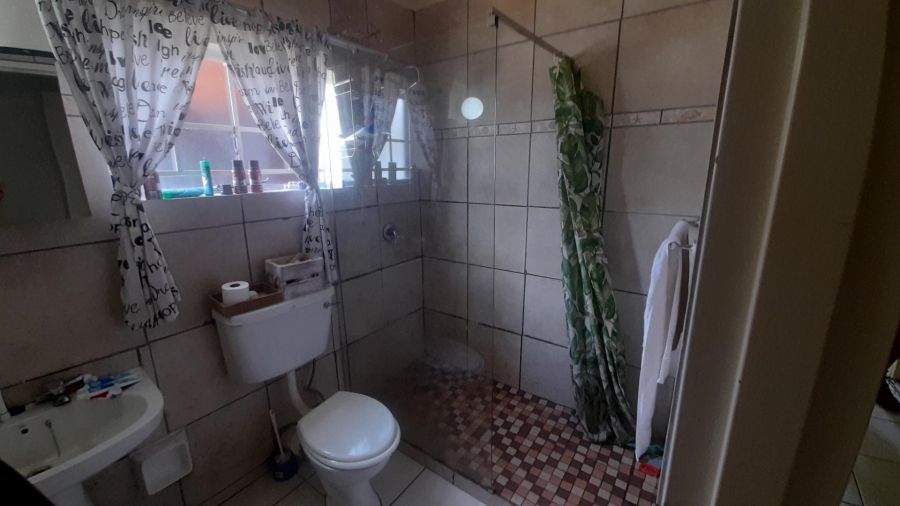 3 Bedroom Property for Sale in Ifafi North West